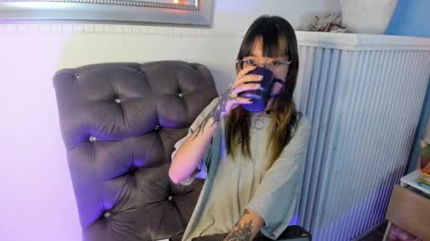 Snapshot of dayanne7 chatting on 12.17.24 dayanne7 online show from 12.17.24