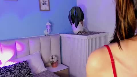 Snapshot of dayanne7 chatting on 02.04.25 dayanne7 online show from 02.04.25