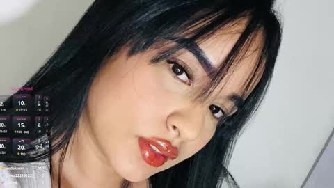 Snapshot of dayhanshelby chatting on 11.11.25 nice too meet you i m alison online show from 11.11.25