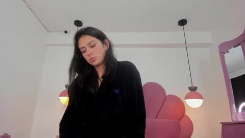 DAYRA ANGELS online show from 01.10.25