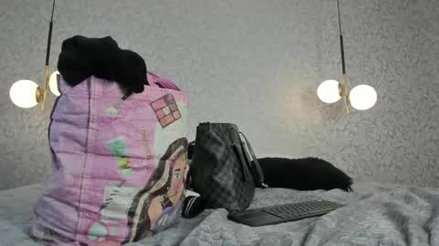 DAYRA ANGELS online show from 12.04.25