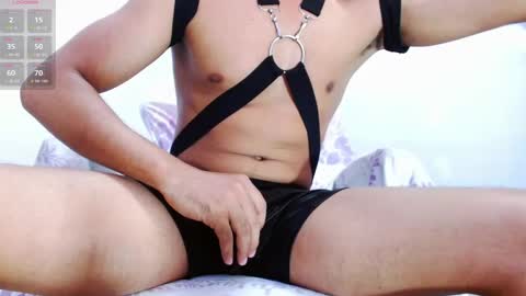 dayro_dduran online show from 11.03.25