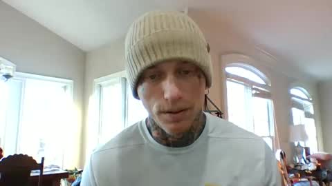 Snapshot of daytonadalton chatting on 02.04.25 Daytona Dalton online show from 02.04.25