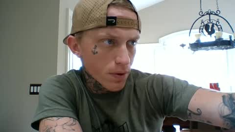 Snapshot of daytonadalton chatting on 02.11.25 Daytona Dalton online show from 02.11.25