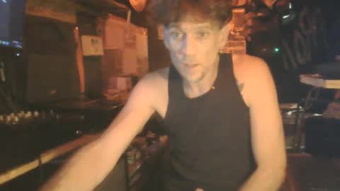 Snapshot of daze592268 chatting on 06.22.26 daze592268 online show from 06.22.26