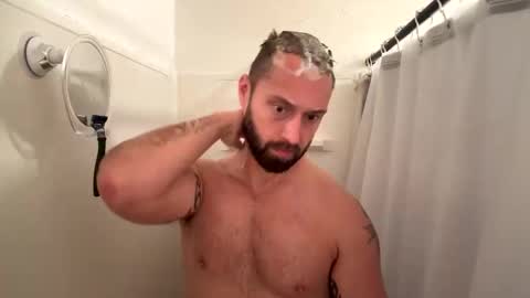 Snapshot of dblum75 chatting on 02.09.25 dblum75 online show from 02.09.25