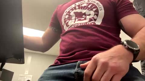 Snapshot of dblum75 chatting on 03.19.26 dblum75 online show from 03.19.26