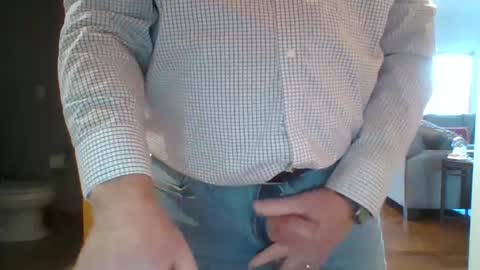 Snapshot of dcptmrgn1 chatting on 12.03.24 dcptmrgn1 online show from 12.03.24