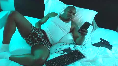 DCrush online show from 02.21.25