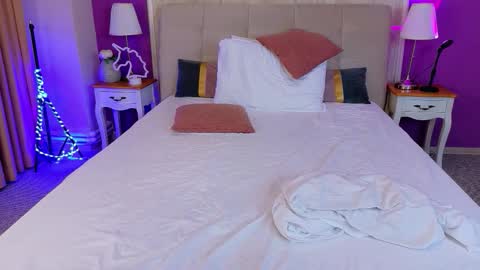 Snapshot of dd__shari chatting on 02.09.26 Shari online show from 02.09.26