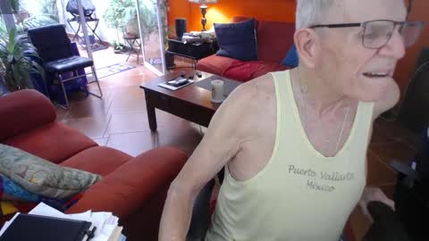 Snapshot of ddaldd chatting on 02.21.26 NOLADon online show from 02.21.26