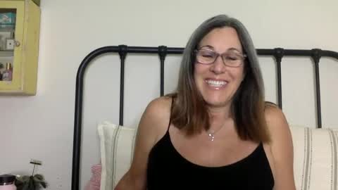 Snapshot of ddmolly chatting on 07.28.26 DDMolly online show from 07.28.26