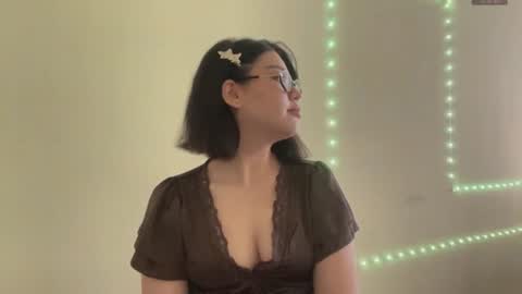 Snapshot of deandreadouce chatting on 07.25.26 Lana online show from 07.25.26