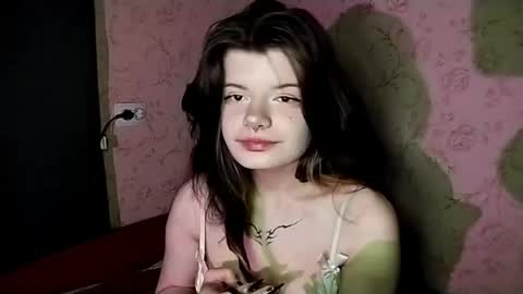 Snapshot of deannemillener chatting on 05.12.26 Camille online show from 05.12.26