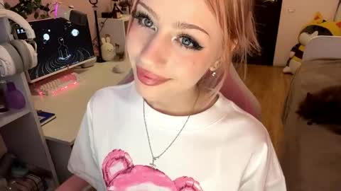 Maggie online show from 04.28.26