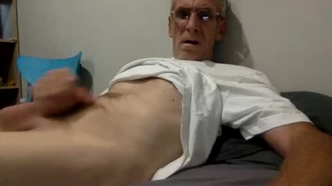 deanofflove221000 online show from 03.05.26