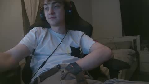 Snapshot of deanparkerx chatting on 02.17.26 Dean online show from 02.17.26