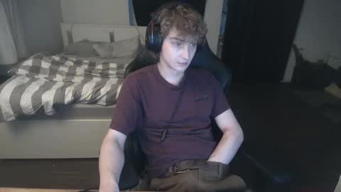 Snapshot of deanparkerx chatting on 02.22.26 Dean online show from 02.22.26