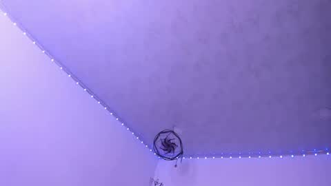 Snapshot of dear_venus chatting on 02.14.25 venus adam online show from 02.14.25