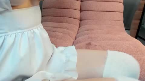 Emily GMT2 Mon 10 AM - 4 PM Wed 10 AM - 4 PM Thu 10 AM - 4 PM Fri 10 AM - 4 PM Sat 10 AM - 4 PM online show from 02.02.25