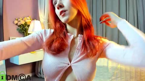 Emily GMT2 Mon 10 AM - 4 PM Wed 10 AM - 4 PM Thu 10 AM - 4 PM Fri 10 AM - 4 PM Sat 10 AM - 4 PM online show from 10.12.25