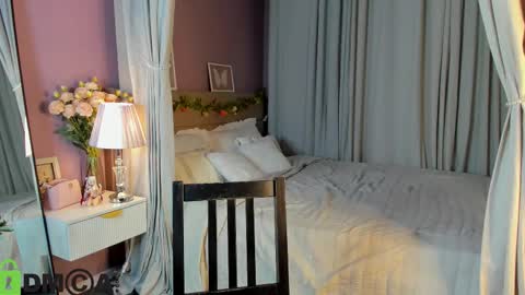 Emily GMT2 Mon 10 AM - 4 PM Wed 10 AM - 4 PM Thu 10 AM - 4 PM Fri 10 AM - 4 PM Sat 10 AM - 4 PM online show from 02.15.26