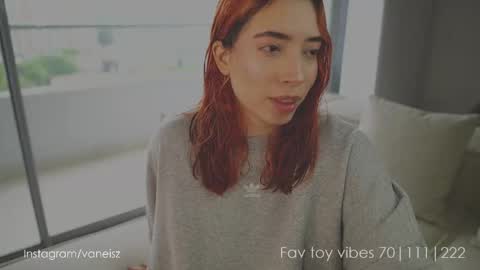 NINA   30OFF online show from 09.30.25