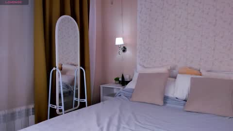 Jennifer online show from 01.07.26