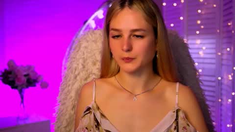 Debora online show from 10.16.25