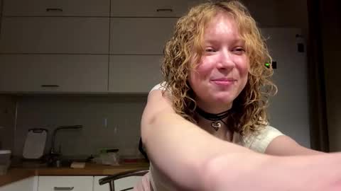 Snapshot of deboramcdonnall chatting on 01.06.26 Hello My name is Sarah im new model here and little but shy. online show from 01.06.26