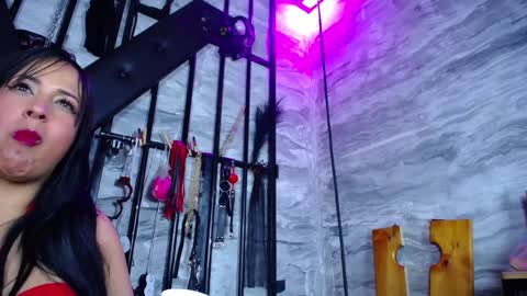 Snapshot of deborass_bdsm chatting on 12.29.24 DEBORA online show from 12.29.24