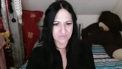 DebraMilf online show from 03.16.26