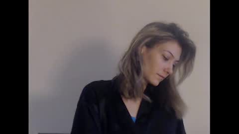 Snapshot of deelightfull chatting on 12.13.24 Deelightfull online show from 12.13.24