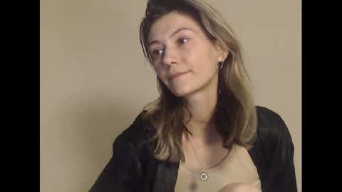 Snapshot of deelightfull chatting on 02.17.25 Deelightfull online show from 02.17.25