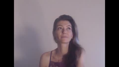 Snapshot of deelightfull chatting on 09.18.25 Deelightfull online show from 09.18.25