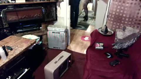 nik and cherry online show from 12.21.24