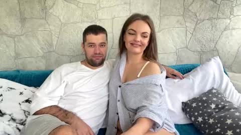 Snapshot of deeplookscouple chatting on 10.05.25 deeplookscouple online show from 10.05.25