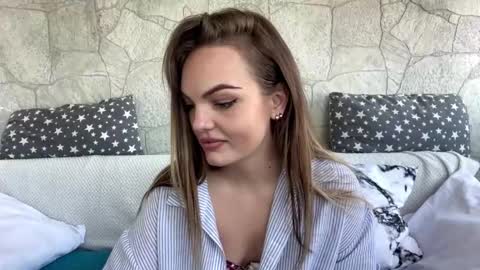 Snapshot of deeplookscouple chatting on 10.08.25 deeplookscouple online show from 10.08.25