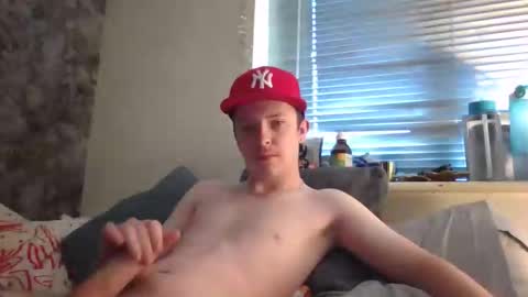 Snapshot of deetwo345 chatting on 10.18.25 deetwo345 online show from 10.18.25