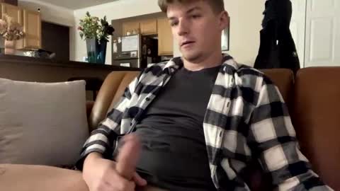 Snapshot of deeyungguy chatting on 12.15.25 more content and goodies online show from 12.15.25