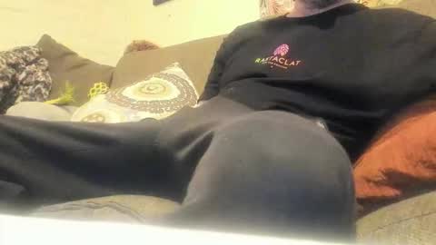 Snapshot of deeznutz343 chatting on 12.20.25 Deez Nutz online show from 12.20.25