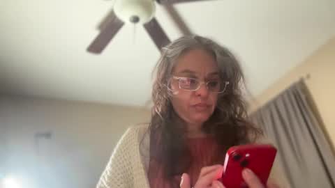 Tori online show from 01.25.25