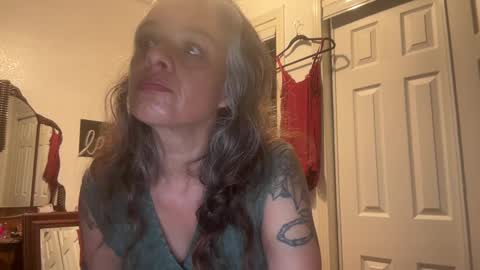 Tori online show from 10.06.25