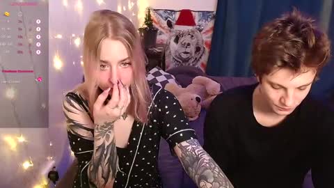 Snapshot of degradat1on chatting on 12.21.24 degradat1on online show from 12.21.24