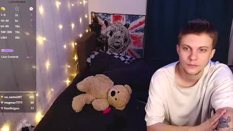Snapshot of degradat1on chatting on 01.18.25 degradat1on online show from 01.18.25