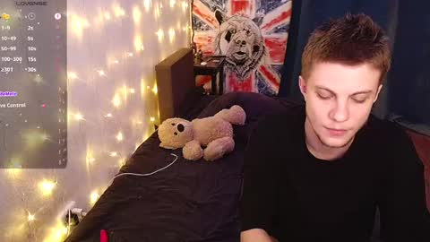 Snapshot of degradat1on chatting on 01.23.25 degradat1on online show from 01.23.25