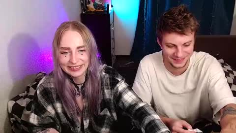 Snapshot of degradat1on chatting on 09.24.25 degradat1on online show from 09.24.25