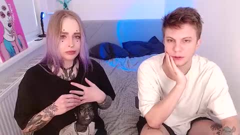 Snapshot of degradat1on chatting on 11.22.25 degradat1on online show from 11.22.25