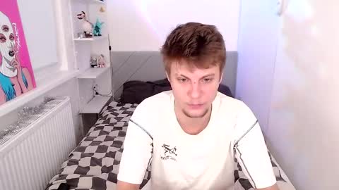 Snapshot of degradat1on chatting on 12.16.25 degradat1on online show from 12.16.25