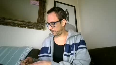 Snapshot of degrandis chatting on 02.08.26 Luka Magic online show from 02.08.26